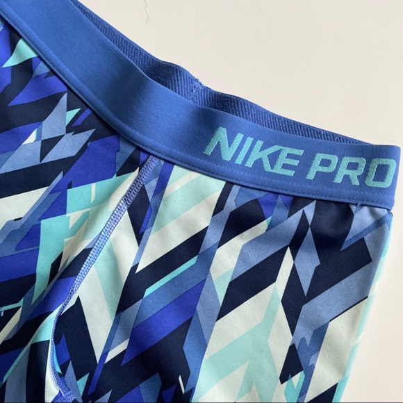 Nike leggings - Picture 3 of 5